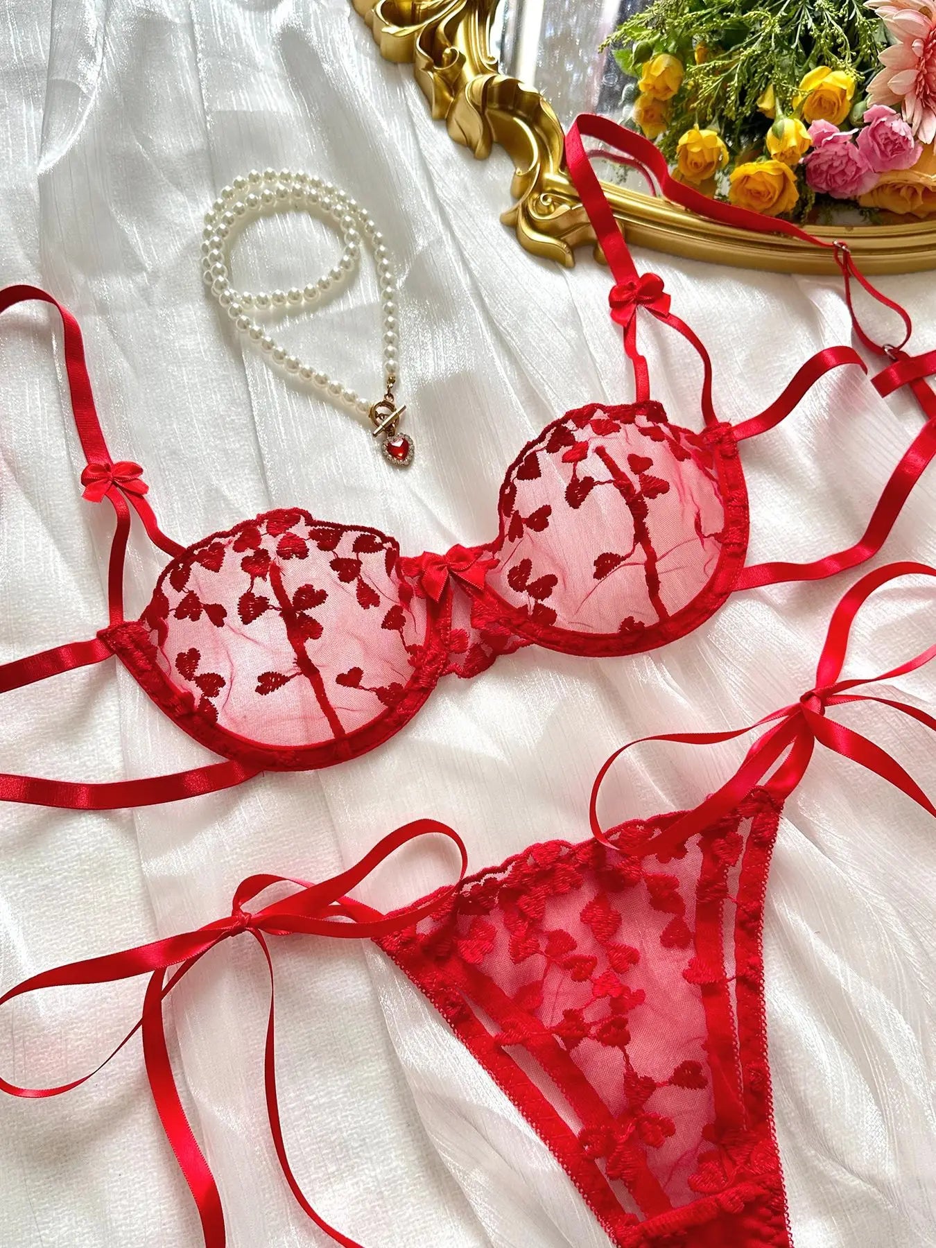 Heart-Shaped Embroidery Lace Set